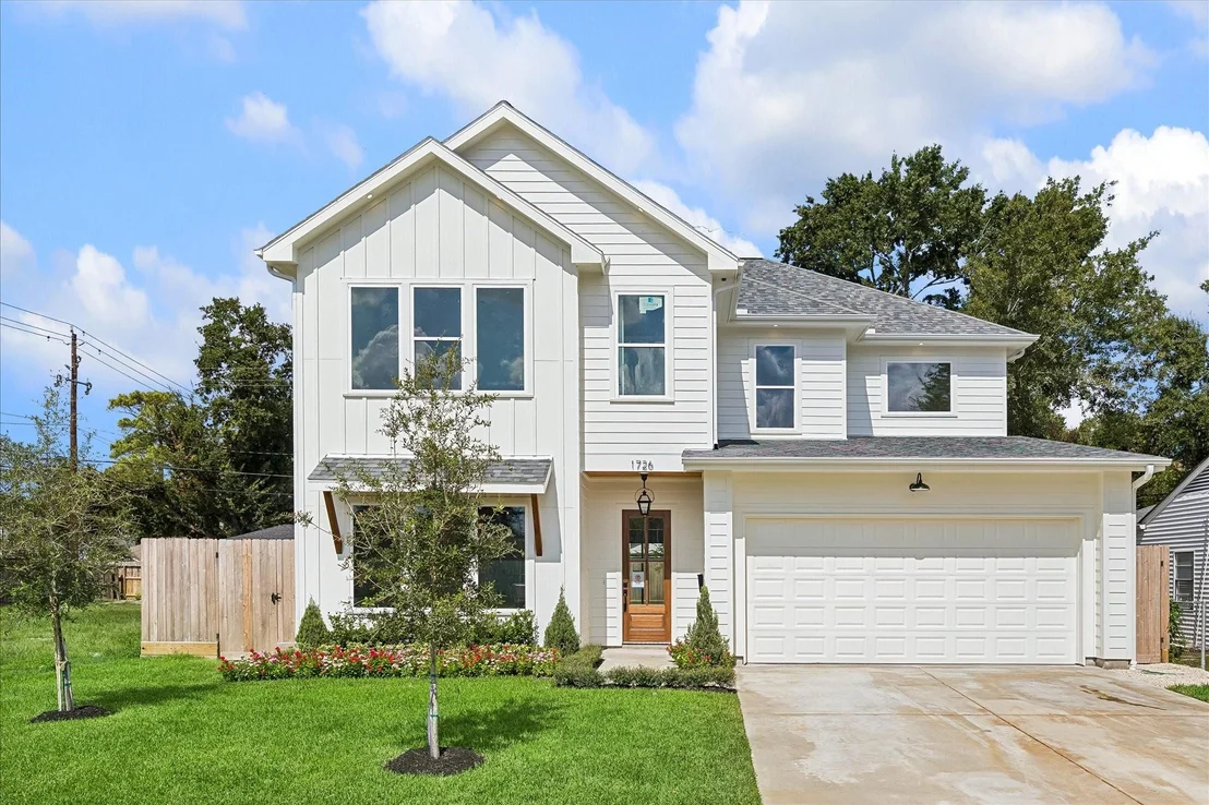 Photo of 1726 Chantilly Lane
