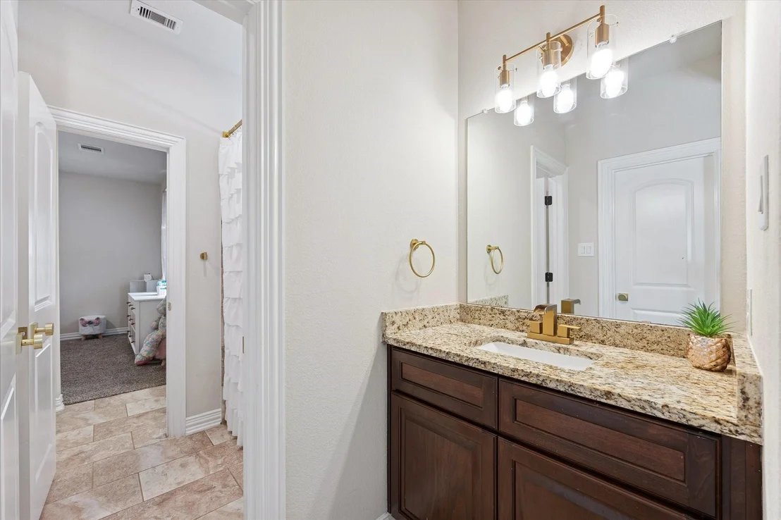 Photo of 7923 Stratford Hall Drive