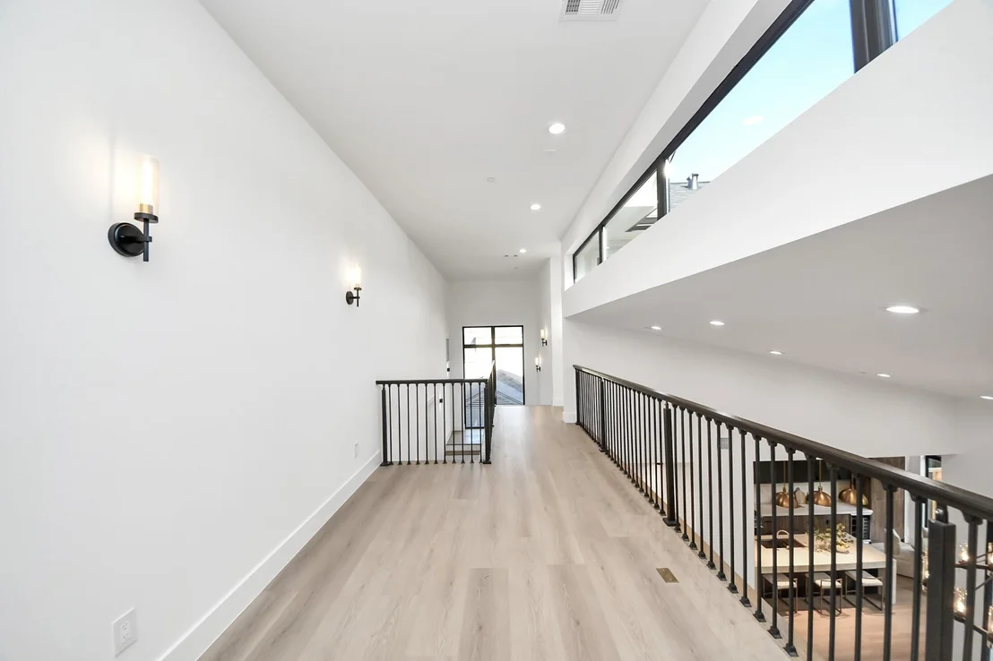 Photo of 4708 Laurel Street