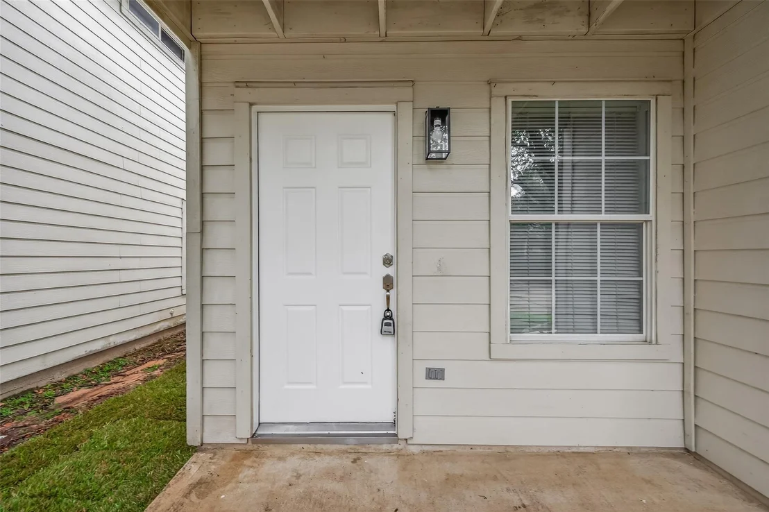 Photo of 6417 Austinville Drive