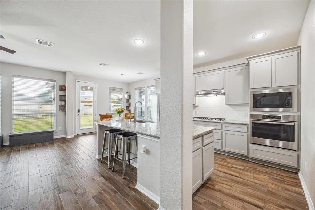 Photo of 31927 Dunham Lake Drive