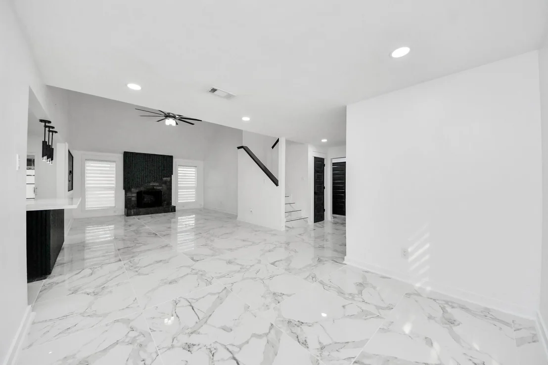 Photo of 2715 Rolling Glen Drive