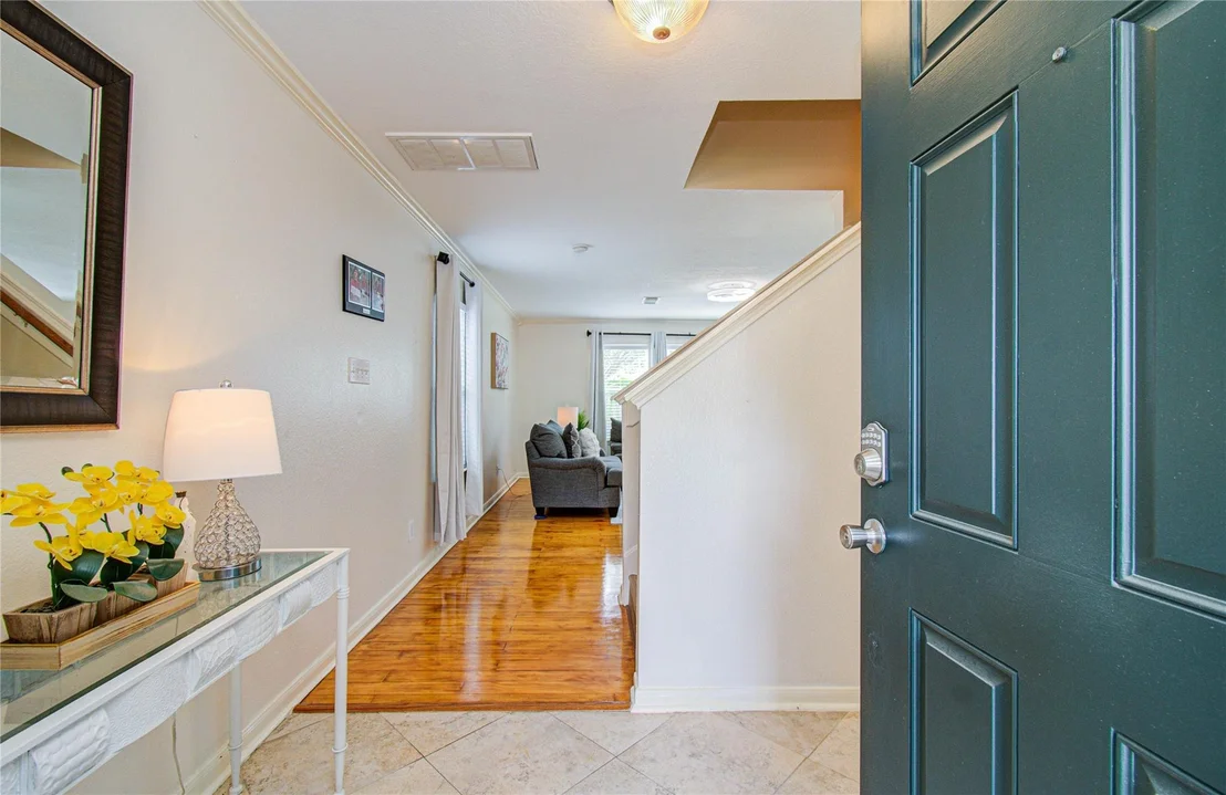 Photo of 16319 Kendons Way Lane