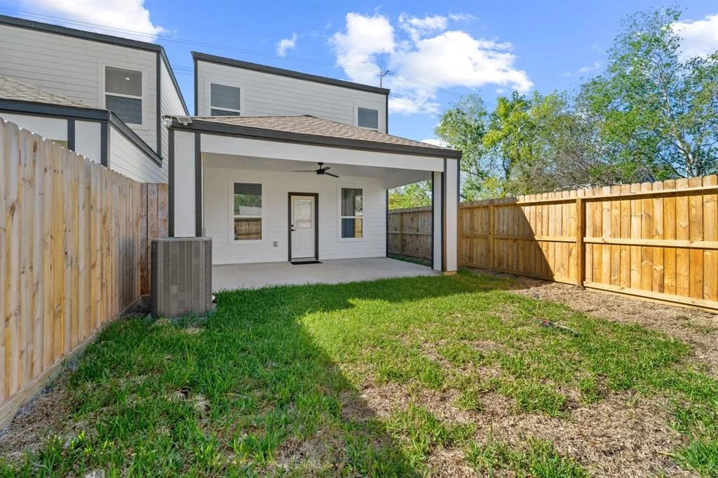 Photo of 9021 Comal Street