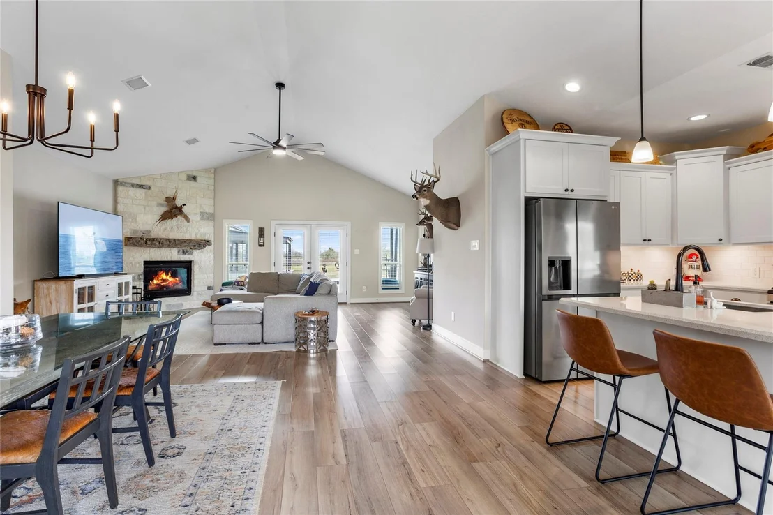 Photo of 7634 Highland Road