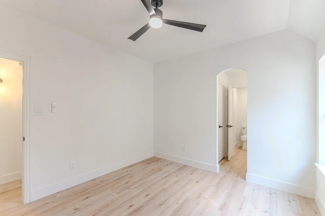 Photo of 1323 Arden Forest Drive