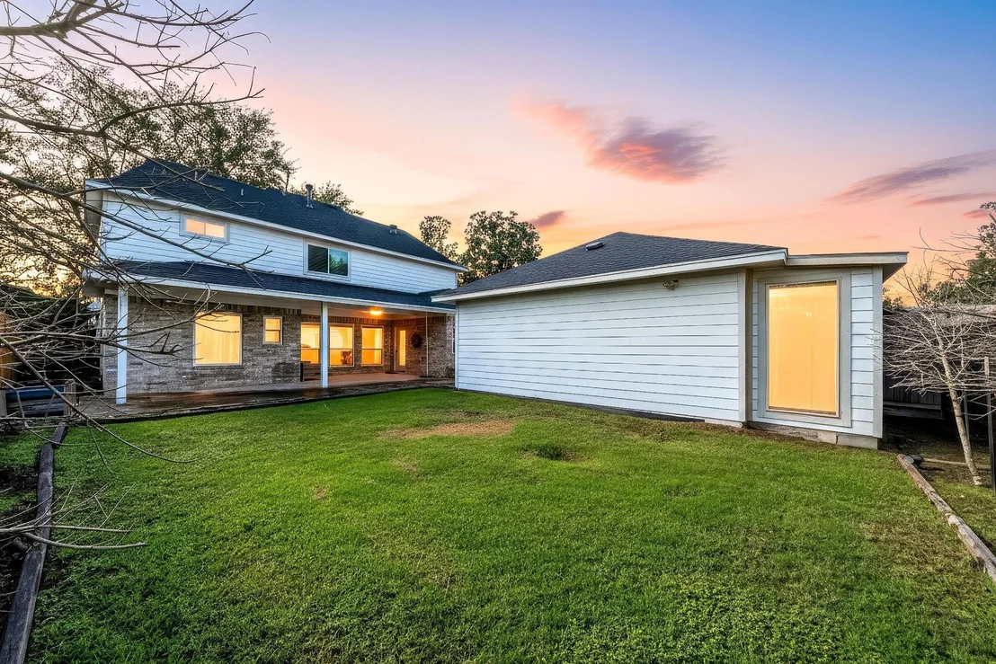 Photo of 5338 Holly View Drive