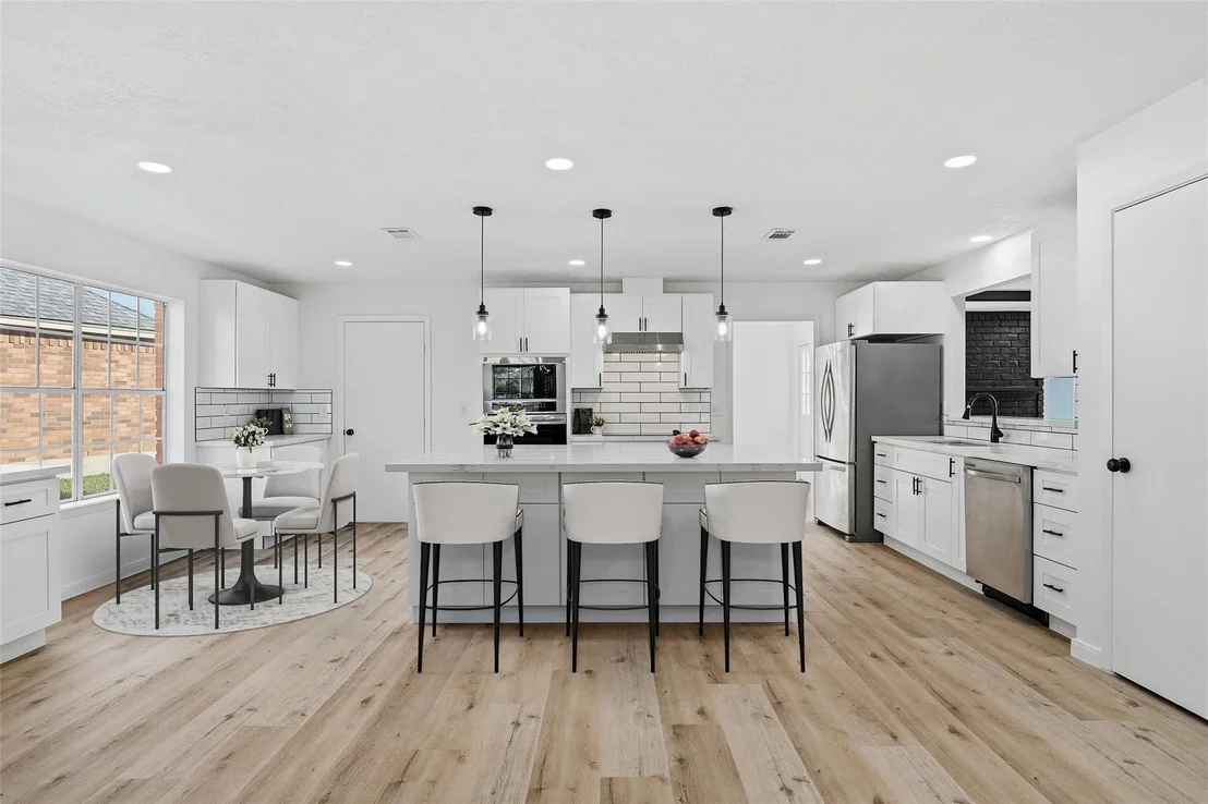 Photo of 8014 17th Green Drive