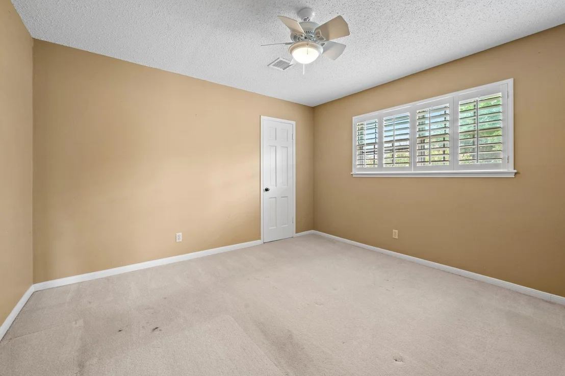 Photo of 14302 Apple Tree Road