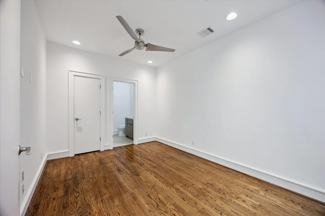 Photo of 5413 Jackson Street