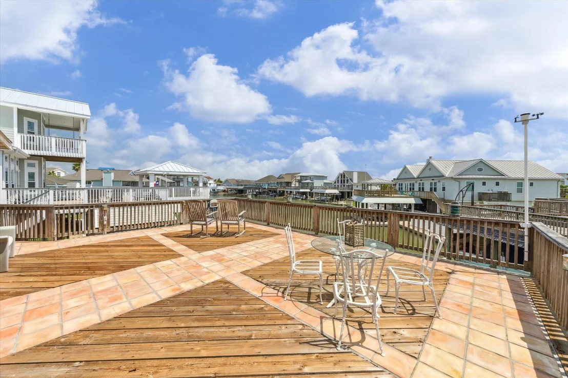 Photo of 1339 Outrigger