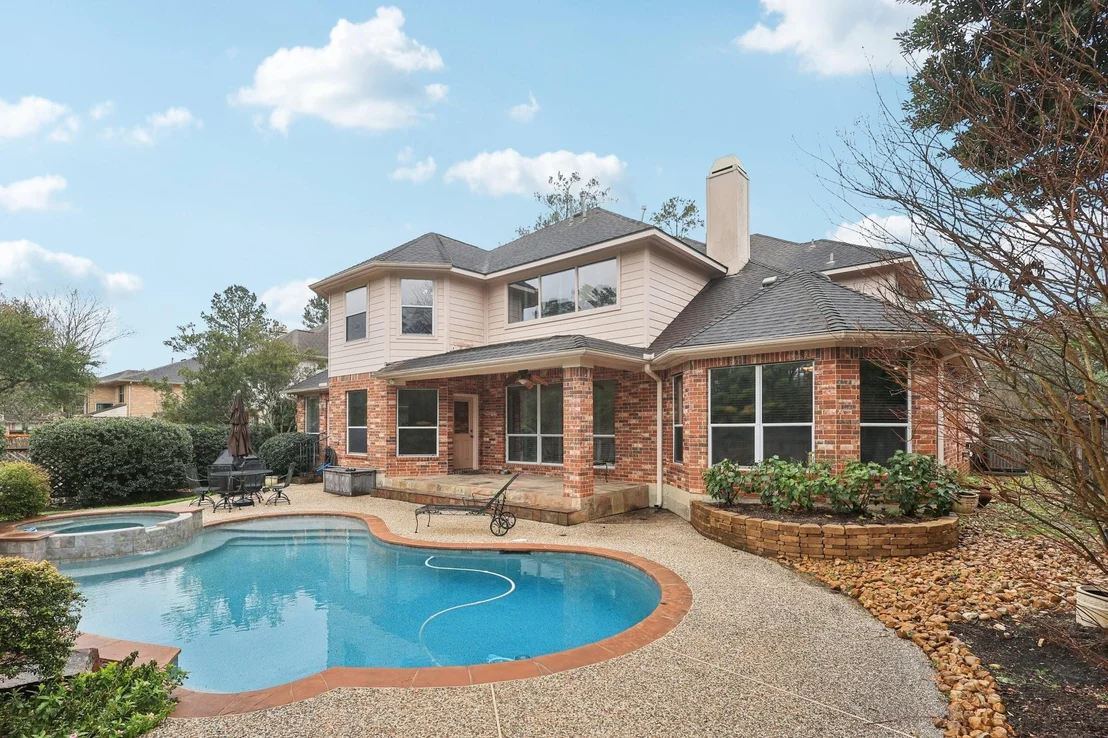 Photo of 182 N Hazelcrest Circle