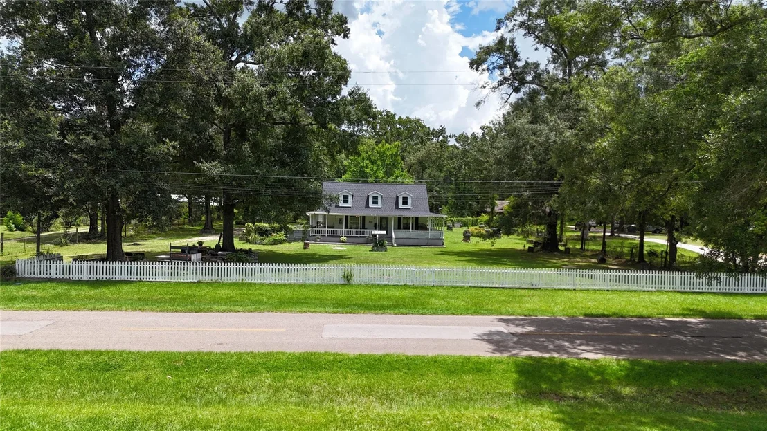 Photo of 2118 Rolling Hills Road
