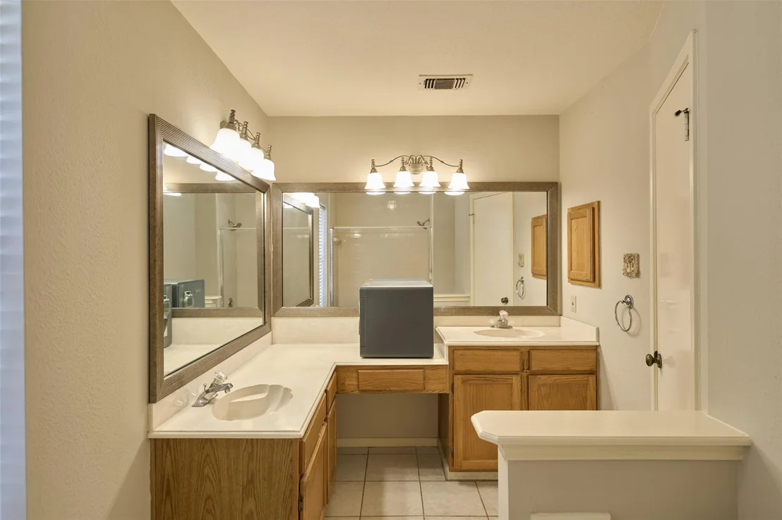 Photo of 17518 Hamilwood Drive