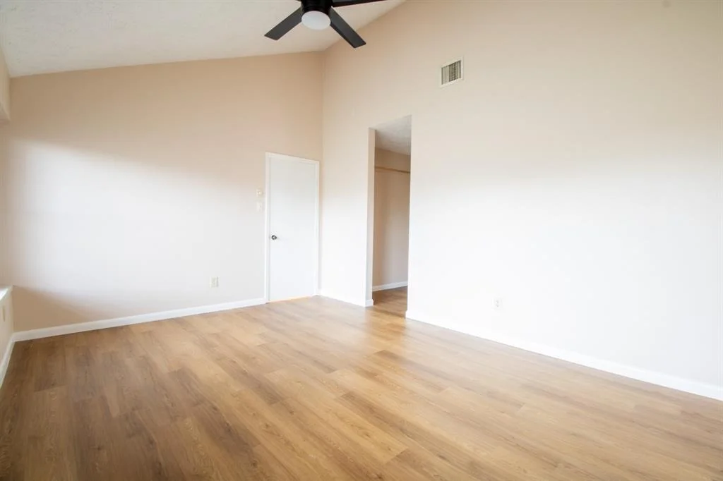 Photo of 9407 Denbridge Drive