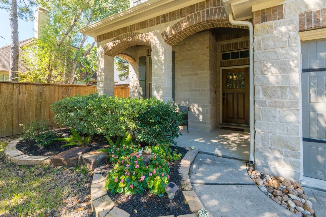Photo of 54 W Wolf Cabin Circle