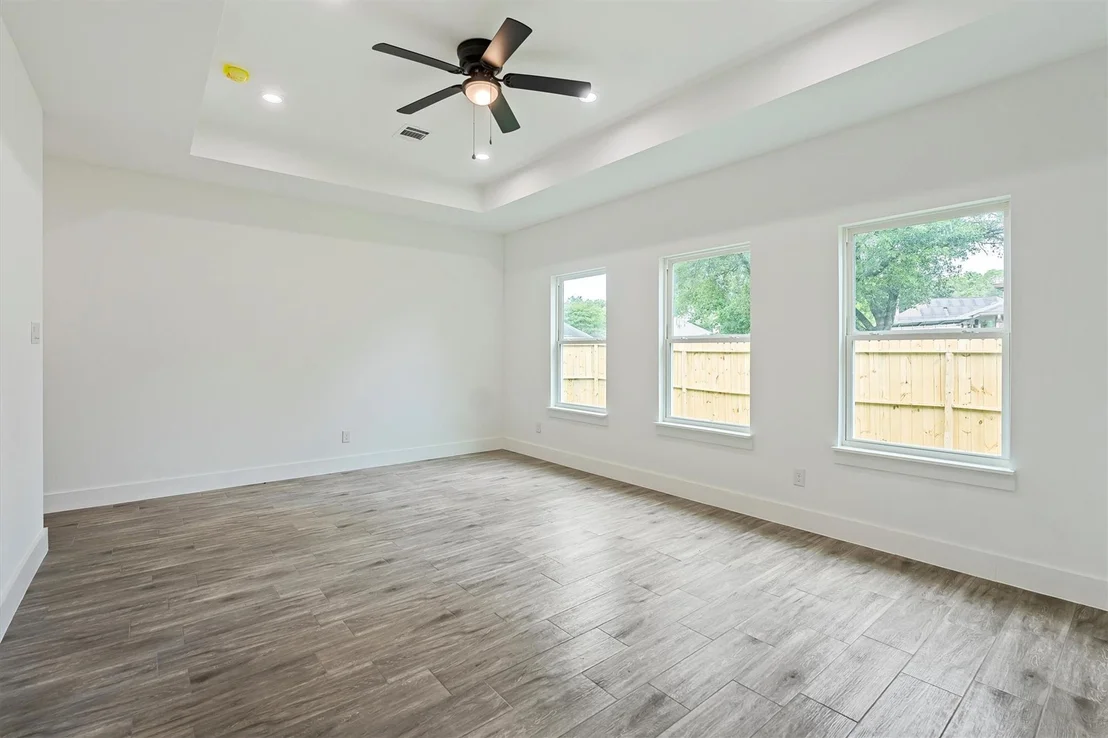 Photo of 10510 Twin Circles Dr