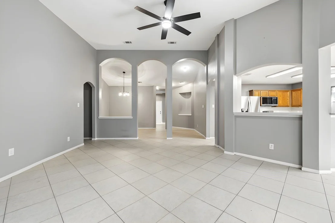 Photo of 18403 Maple Mill Drive