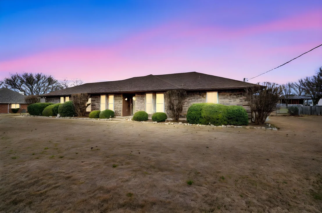 Photo of 609 Shallow Creek Drive