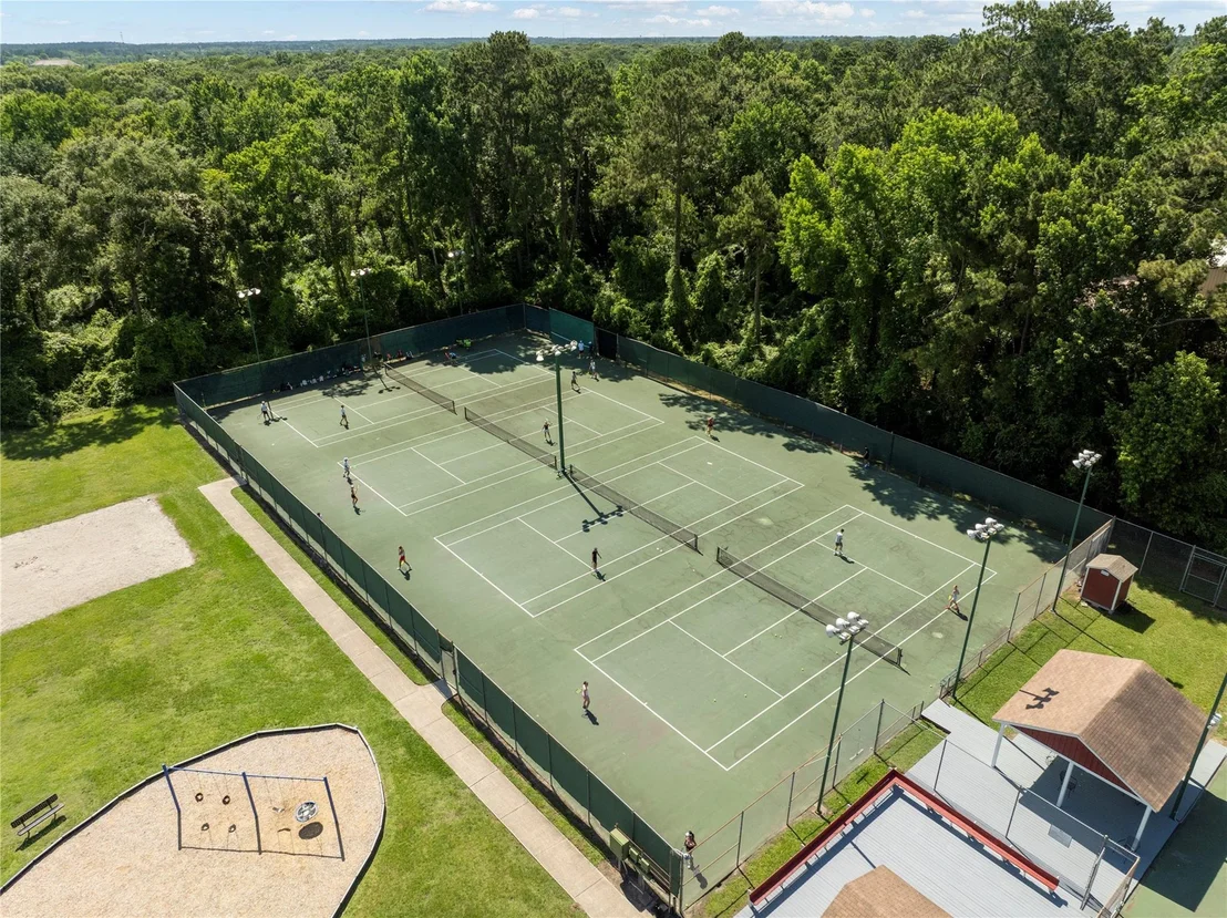 Photo of 756 Forest Lane Drive