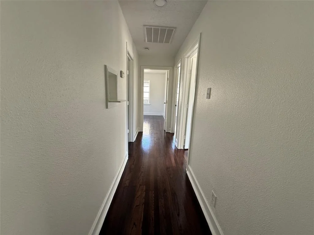Photo of 818 Ruell Street