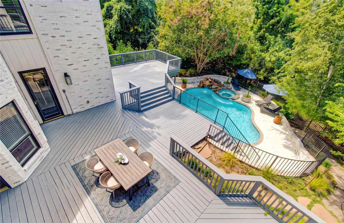 Photo of 806 Herdsman Drive
