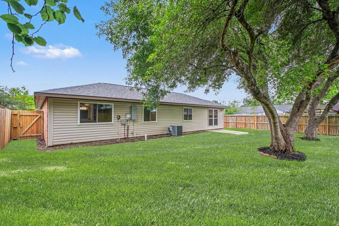 Photo of 613 Dixie Drive