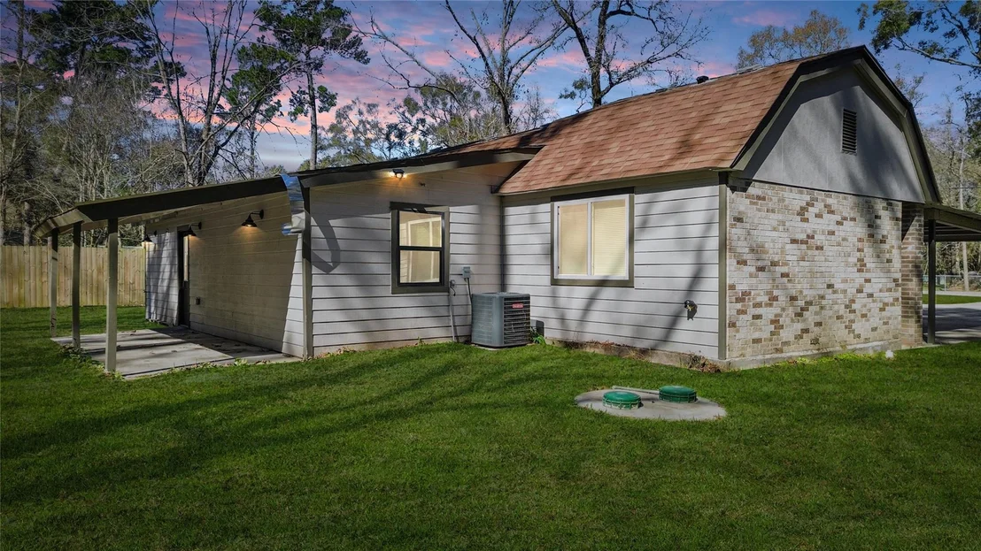 Photo of 18462 Rolling Hills Drive