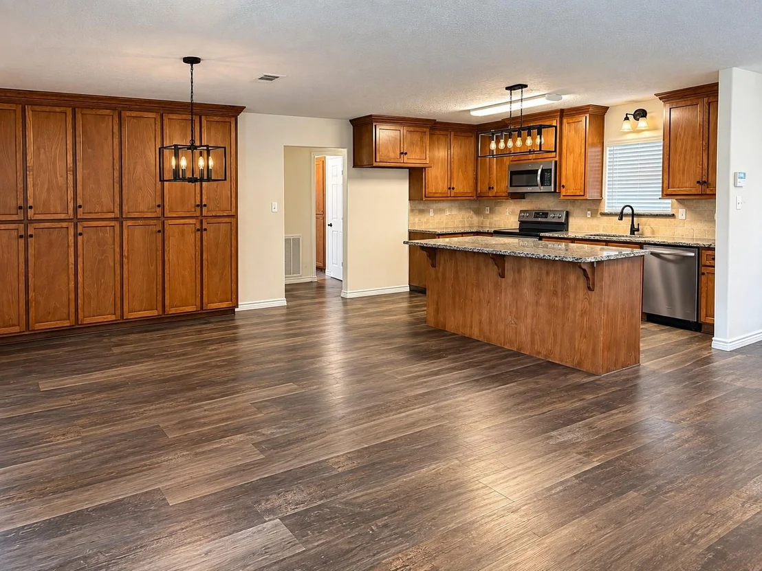 Photo of 407 Branding Iron Circle