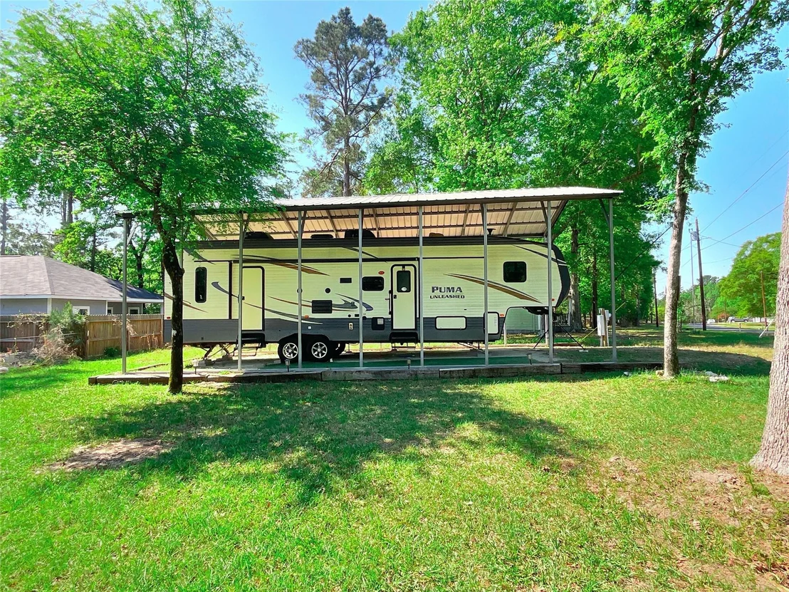 Photo of 642 Kingwood Drive