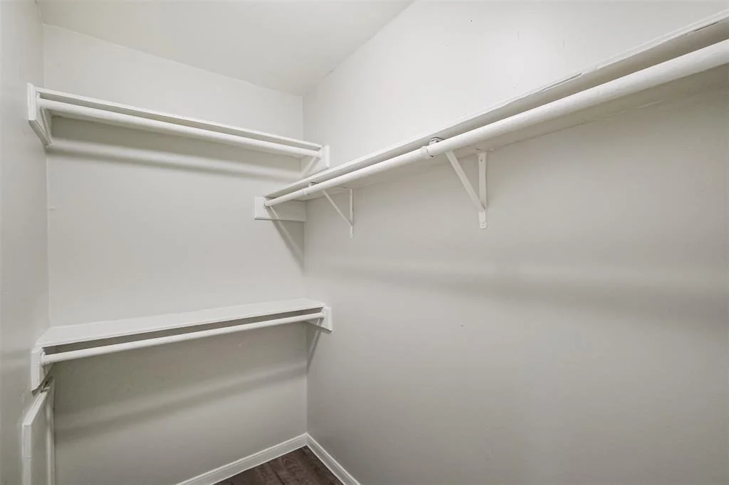 Photo of 16011 Southampton Drive
