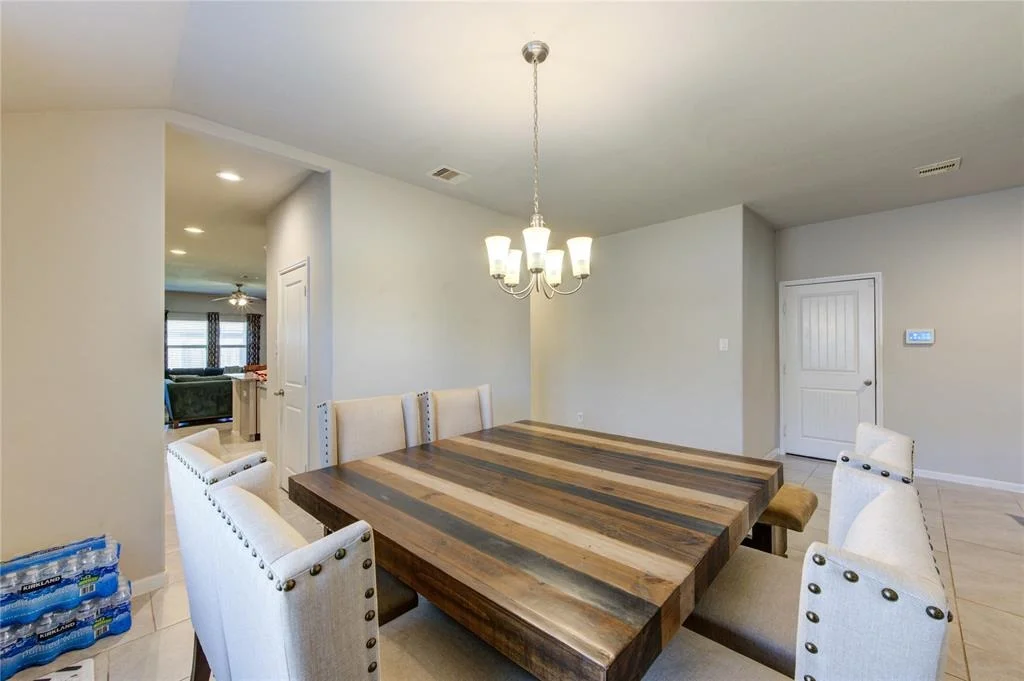 Photo of 9011 Hemlock Drive