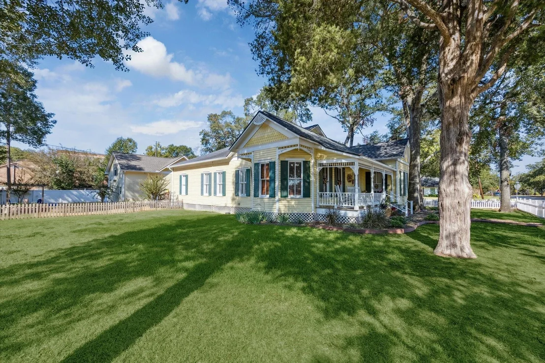 Photo of 305 Hardeman Street