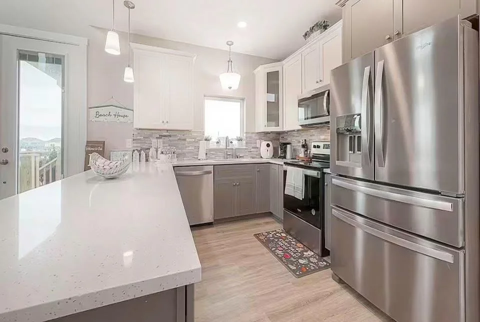 Photo of 226 Bay Avenue