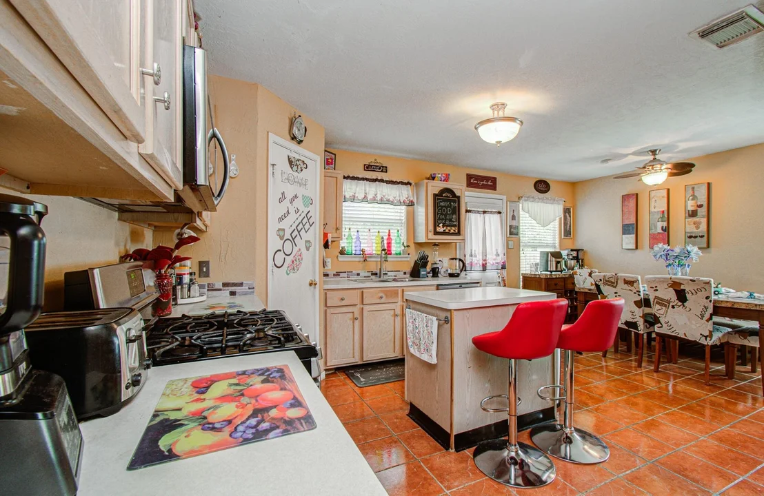 Photo of 747 Cape Cottage Lane