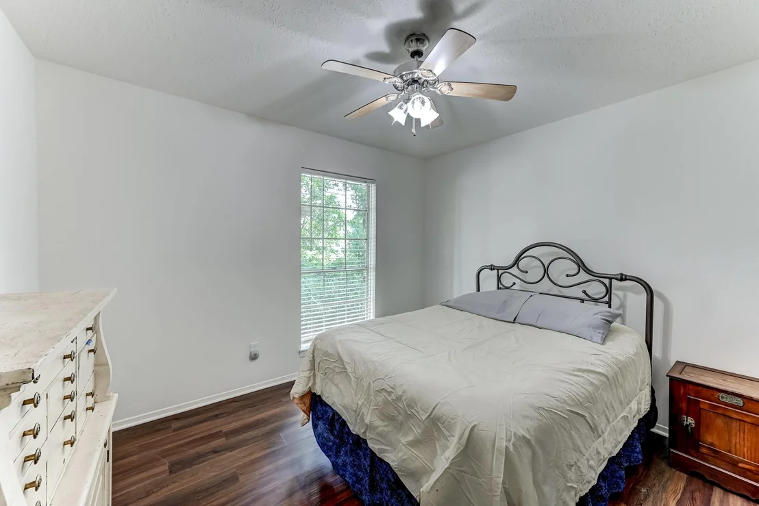 Photo of 12211 Plumpoint Drive