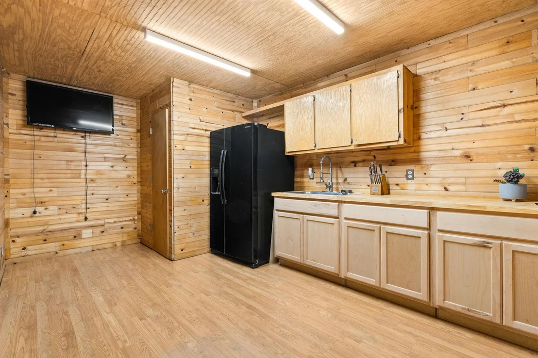 Photo of 25003 Joseph Road