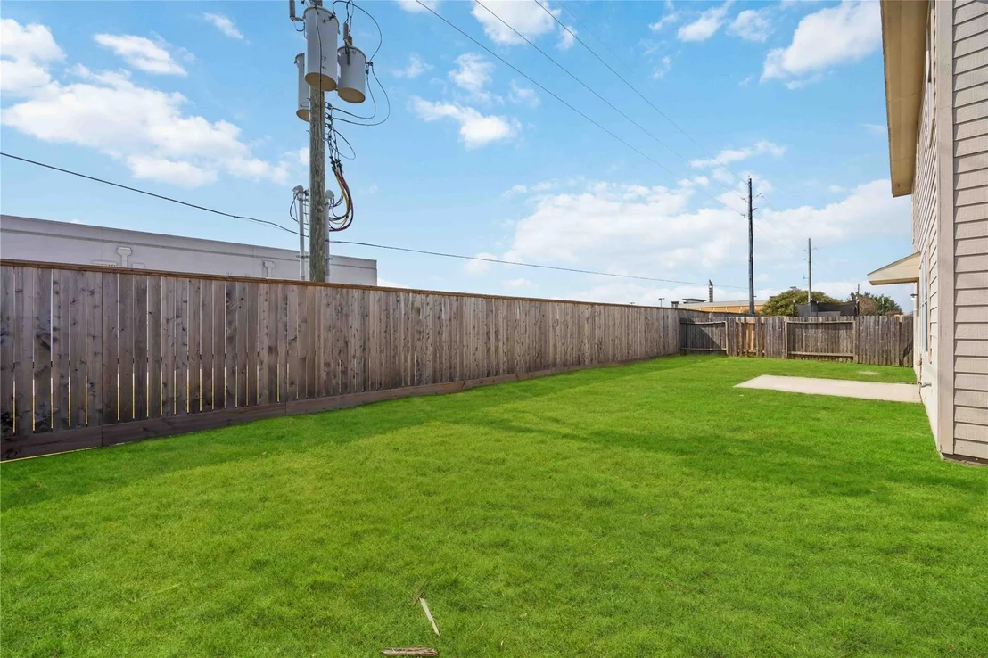Photo of 6107 Menor Crest Drive