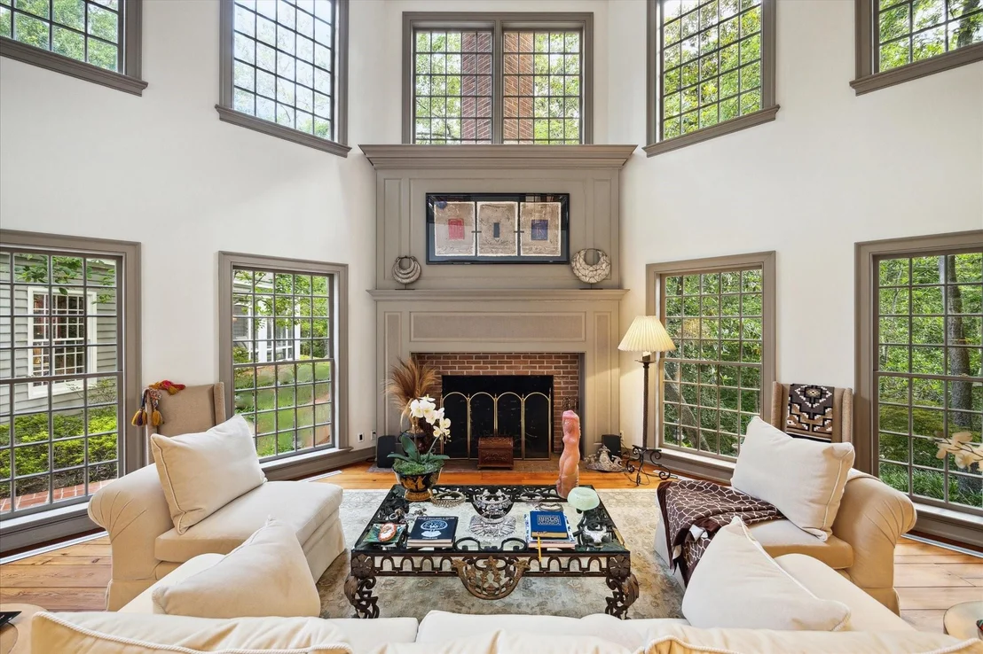 Photo of 3971 Inverness Drive