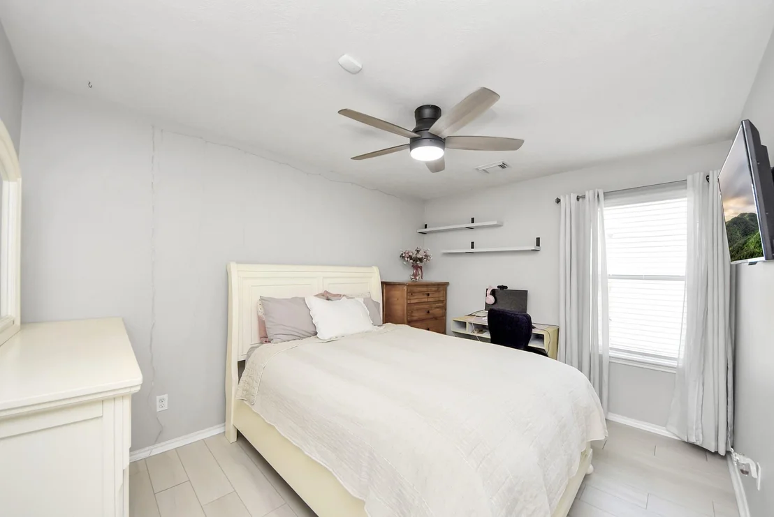 Photo of 15 Bark Bend Place