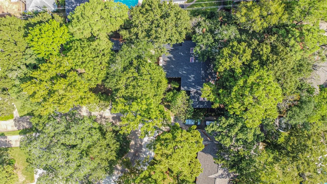 Photo of 7618 Hurst Forest Drive