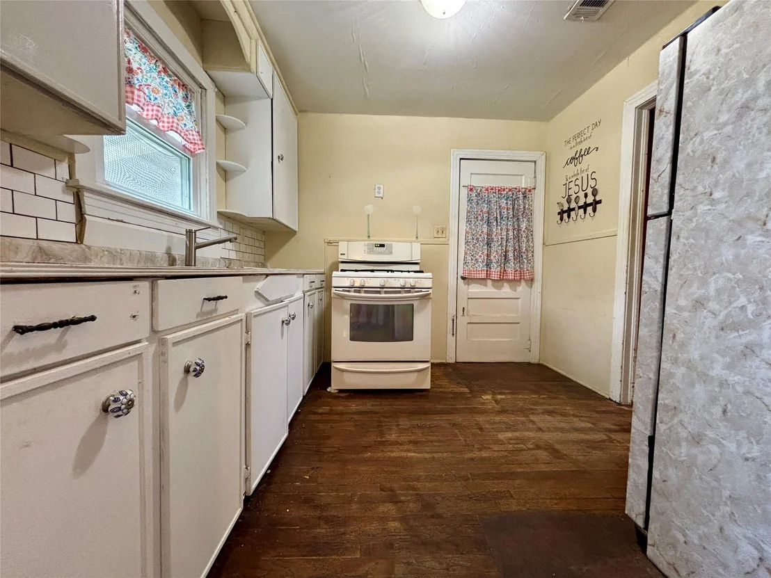 Photo of 1017 W Austin Street