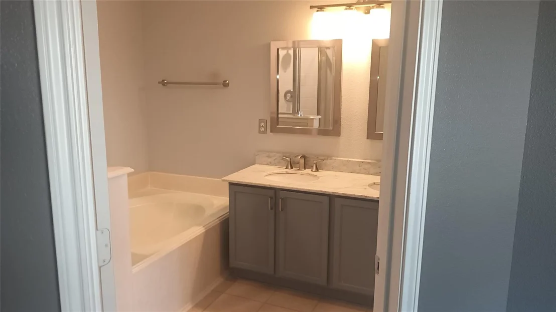 Photo of 10215 Peridot Cove Cove