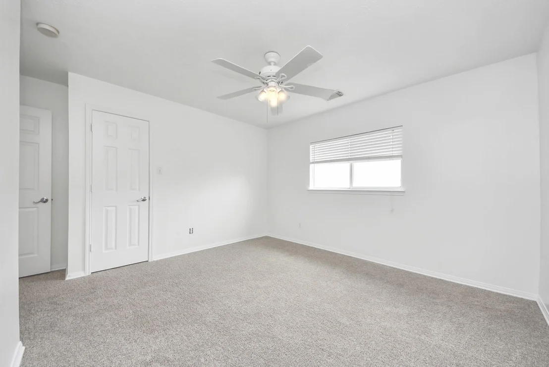 Photo of 7238 Foxshadows Lane