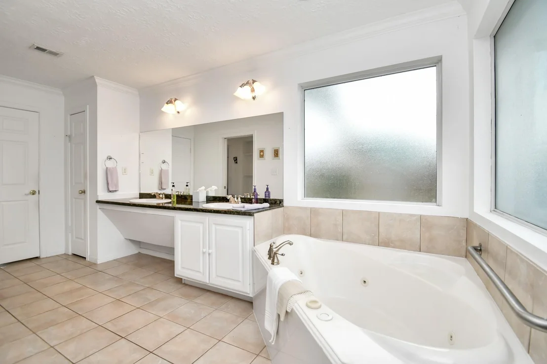 Photo of 4711 Misty Shadows Drive