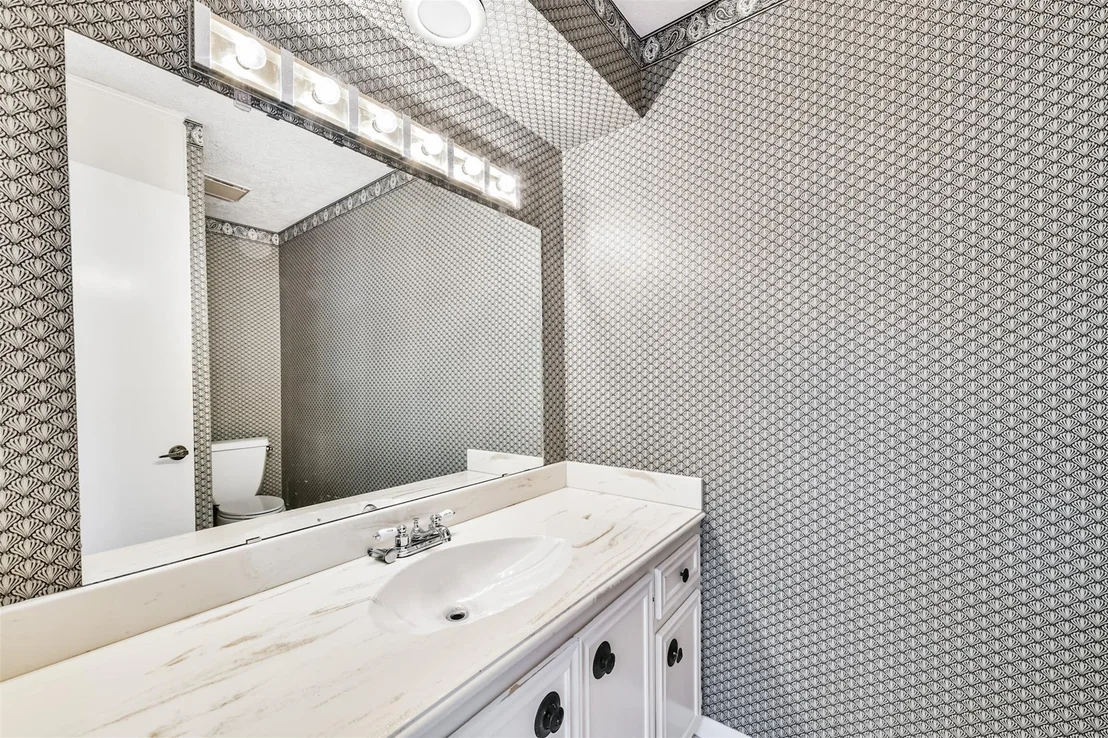 Photo of 7603 Portal Drive