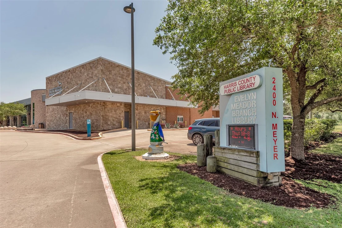 Photo of 2317 Nassau Drive