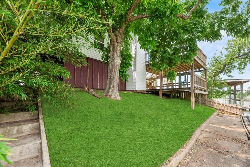 Photo of 450 Creek Drive