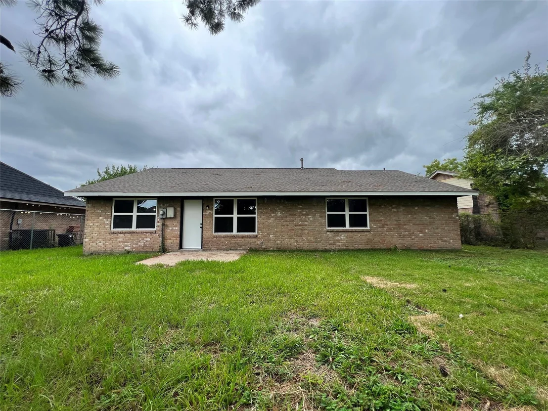 Photo of 7110 Ensworth Drive
