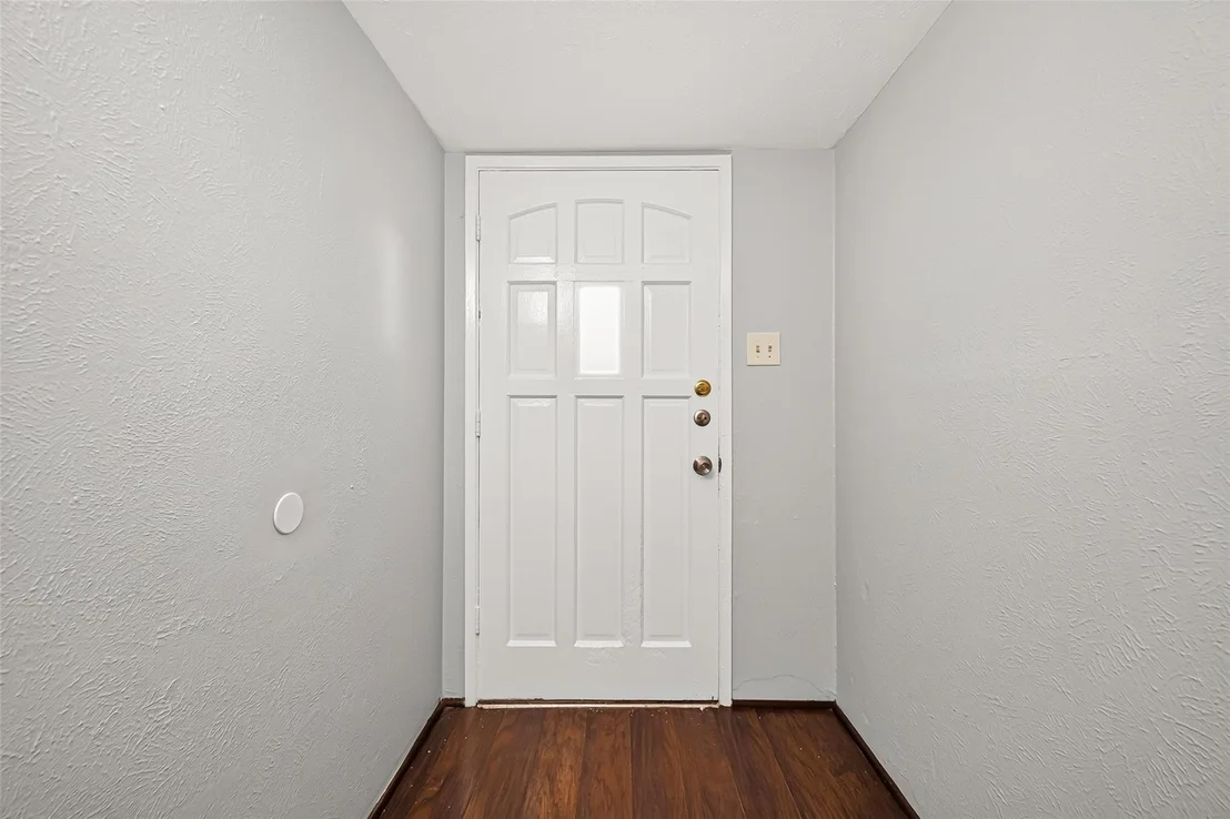 Photo of 5110 Lerwick Drive
